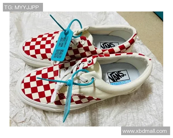 足球明星同款Vans鞋款揭秘时尚潮流与运动风格的完美结合 足球明星同款Vans鞋款揭秘时尚潮流与运动风格的完美结合